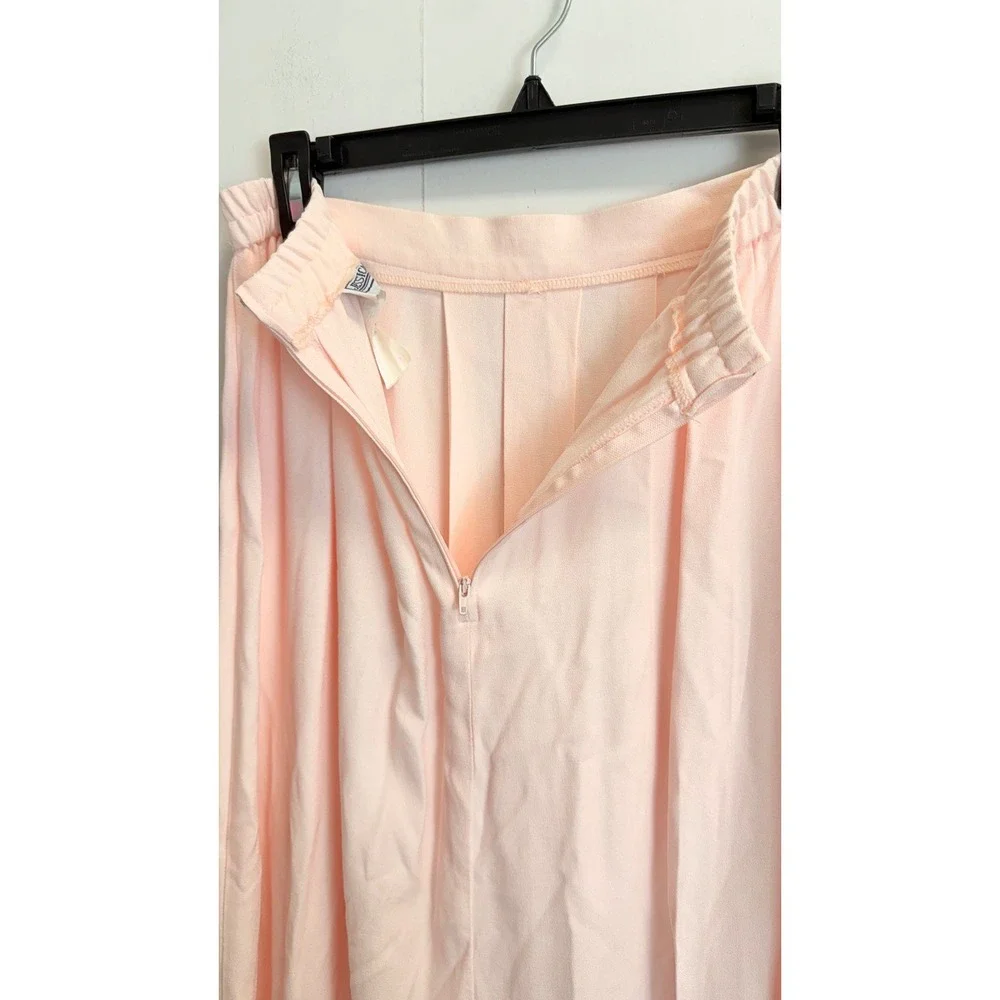 Jessica Howard Pink Skirt Suit Set 14 Embroidered Beaded Blazer Pleated Midi